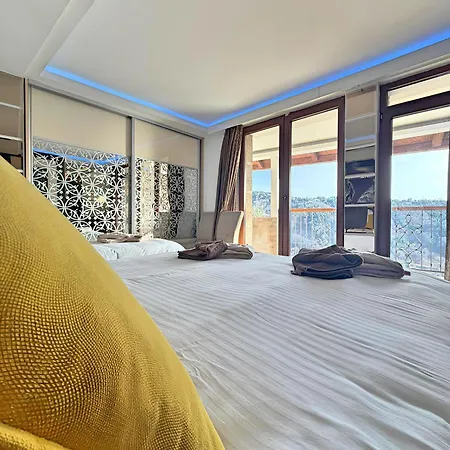 Mujen Lux Tutic - Free & Wellness *