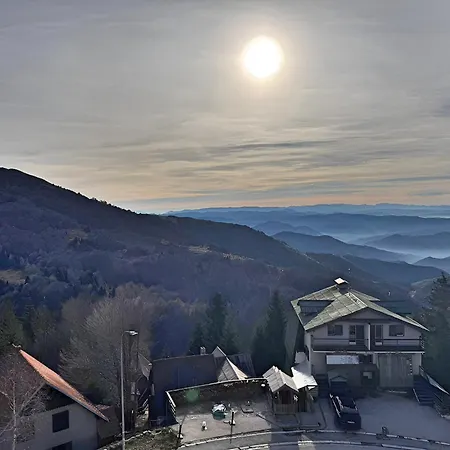 Mujen Lux Tutic - Free & Wellness Apartament