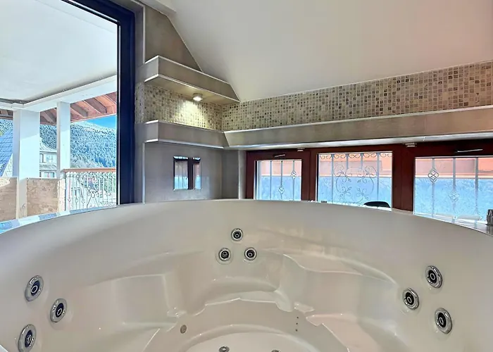 Mujen Lux Tutic - Free & Wellness 公寓 *