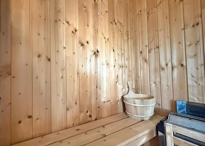 Mujen Lux Tutic - Free & Wellness * 科帕奥尼克