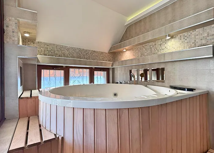 公寓 Mujen Lux Tutic - Free & Wellness *