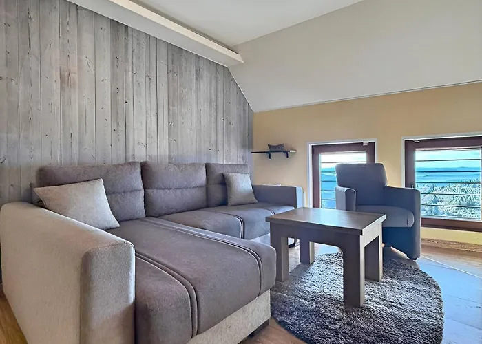 Mujen Lux Tutic - Free & Wellness 科帕奥尼克